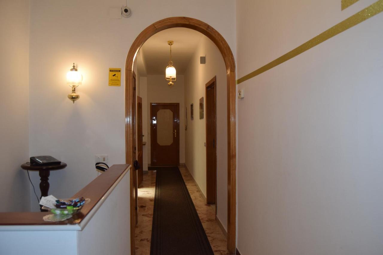 B&B Casa Di Mamma Corato Luaran gambar