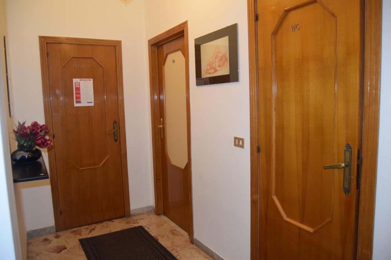 B&B Casa Di Mamma Corato Luaran gambar